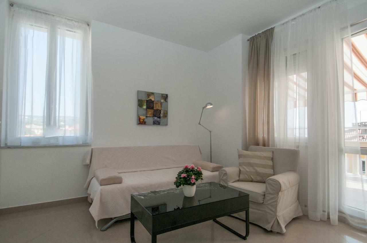 Iva, Opatija Centar Exterior foto