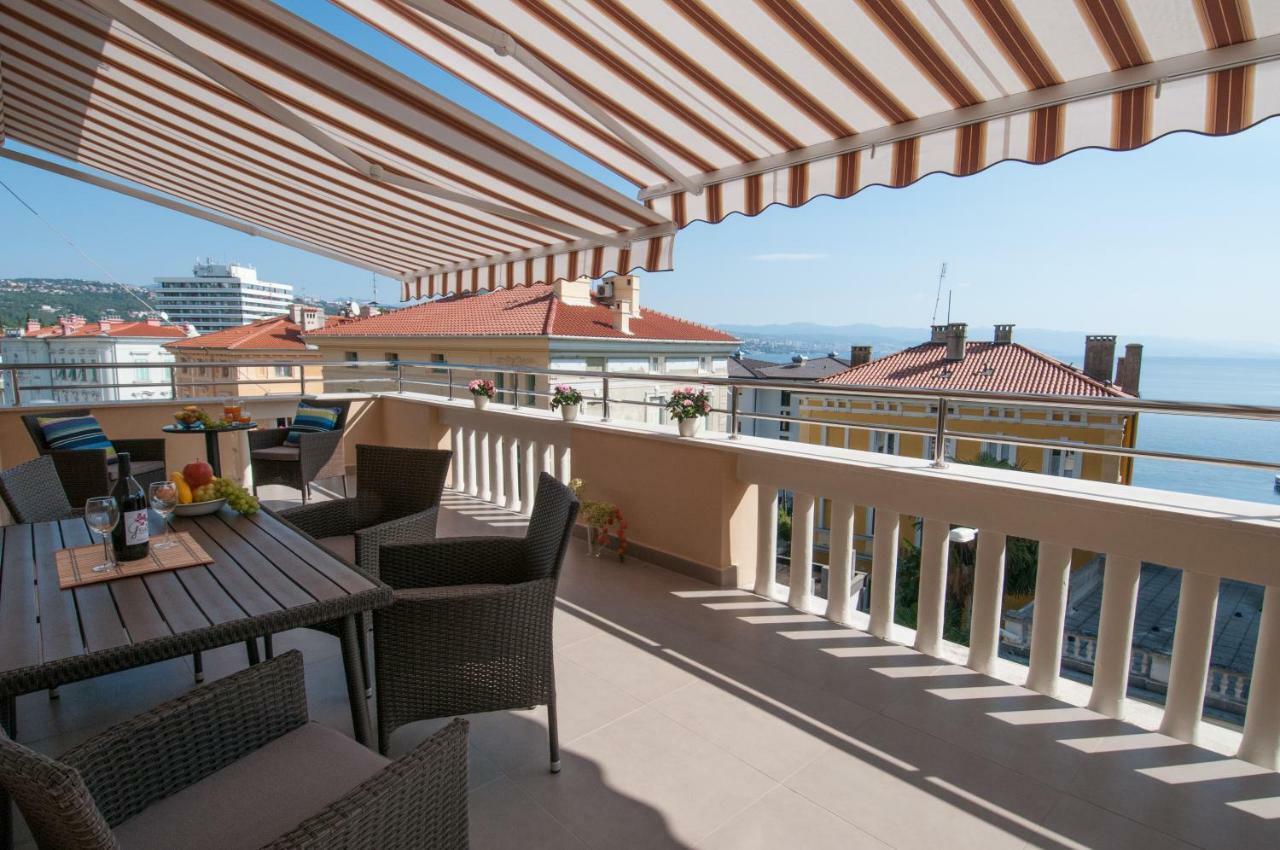 Iva, Opatija Centar Exterior foto