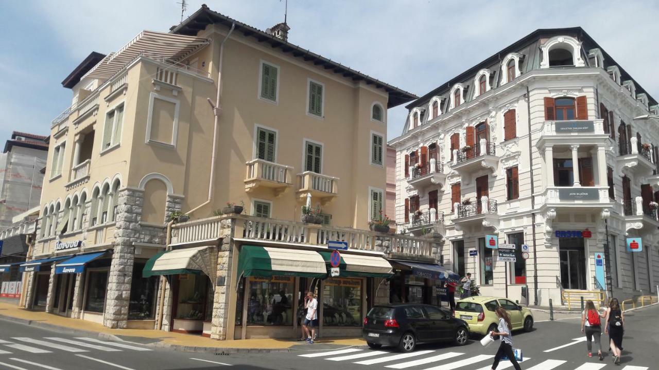 Iva, Opatija Centar Exterior foto